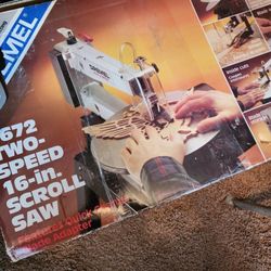 Dremel 16" Scroll Saw