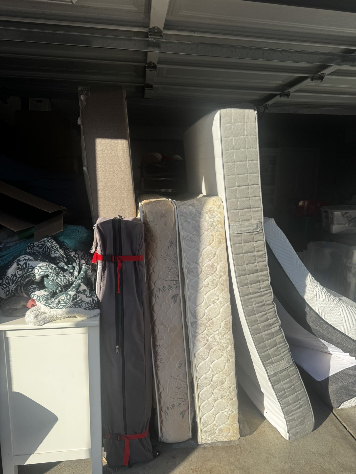 Mattress And Bed Frame