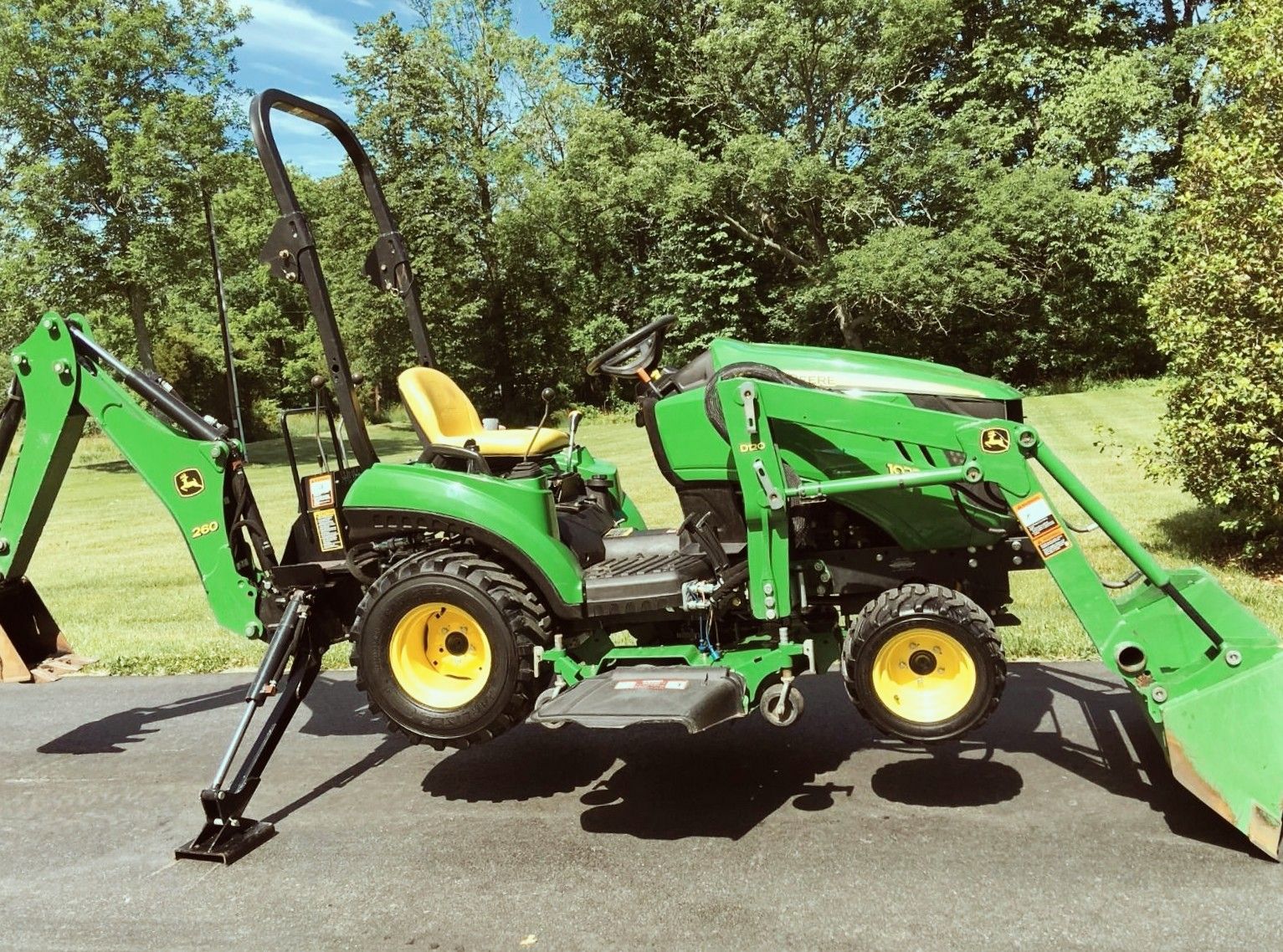 John Deere Tractor Loader/ Backhoe 54D Mid Mower