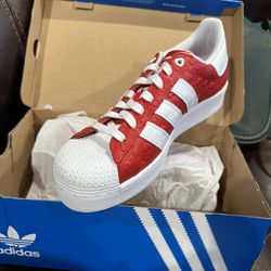 Women’s Adidas