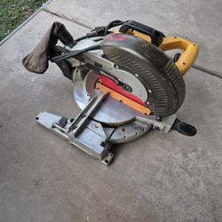 10" Dewalt Miter Saw