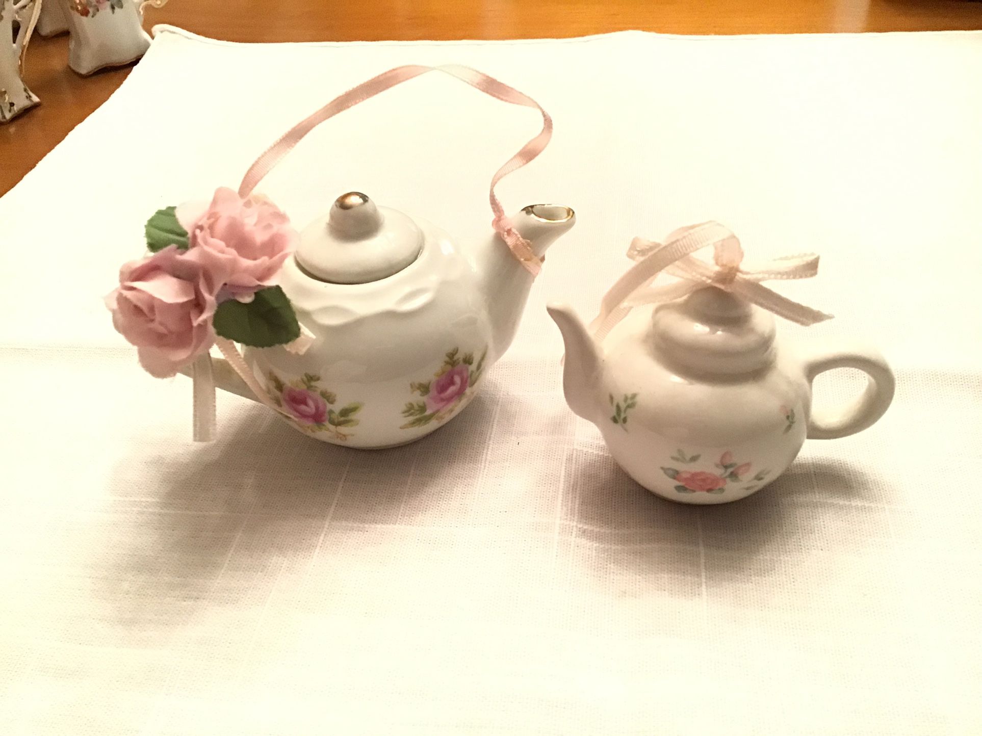 Set Of 2 China Teapot Ornaments 