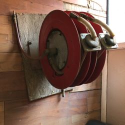 Compressor air hose with rail 