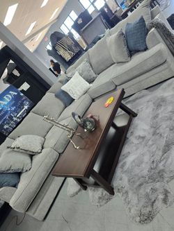 ✨️ Sectionals, 2pc Sofas ✨️ Furniture Queen Bedrooms, Dining Avail