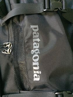 Patagonia atacama 28l top
