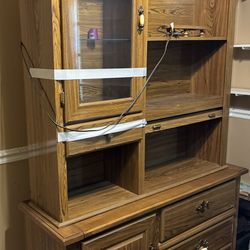 Hutch cabinet