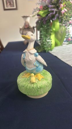 Vintage Beswick Beatrix Potter Mr. Drake Puddle Duck Music Figurine
