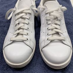 FREE Adidas Men’s Athletic Shoes Size 6