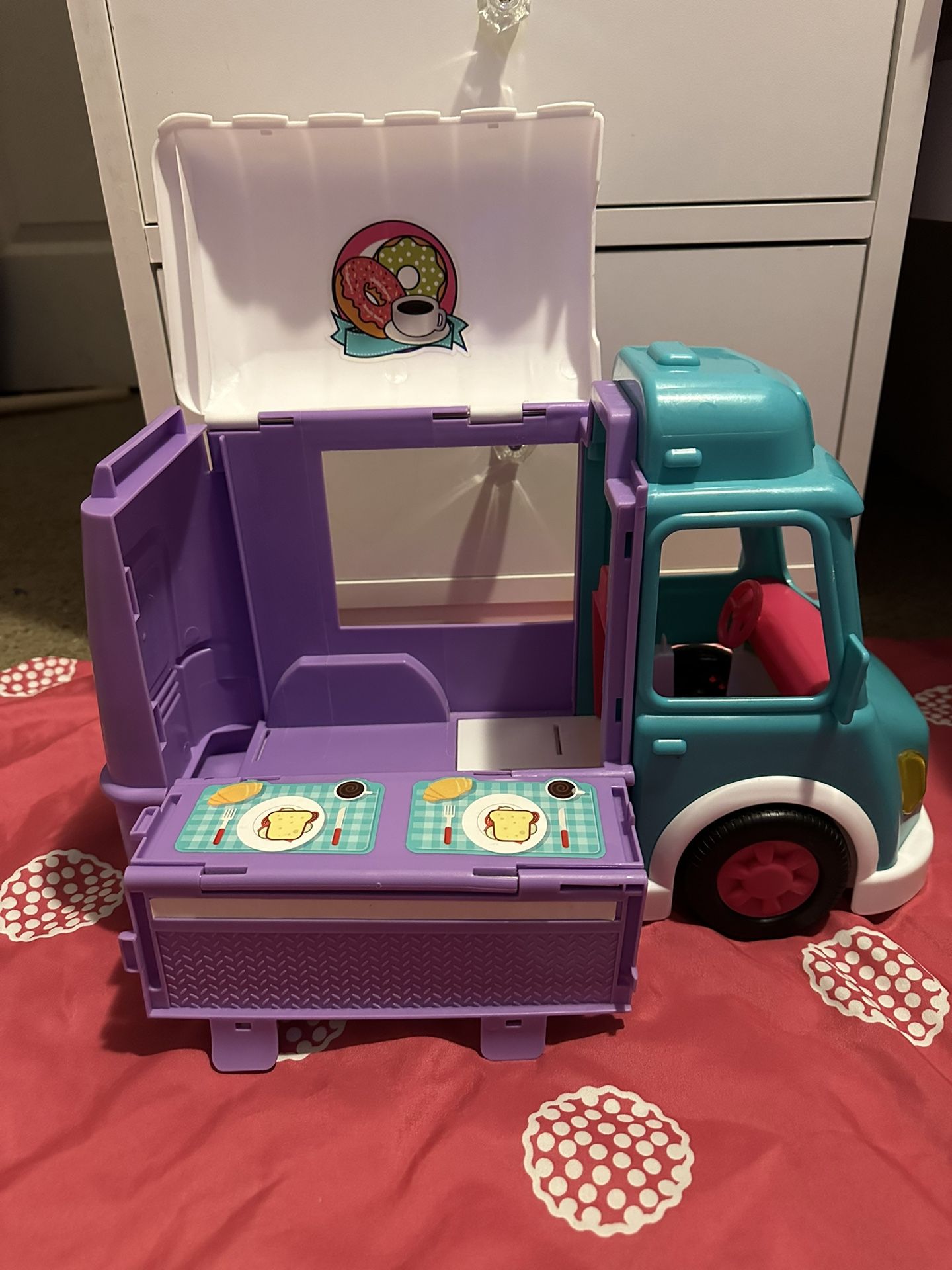 Barbie Food Truck 