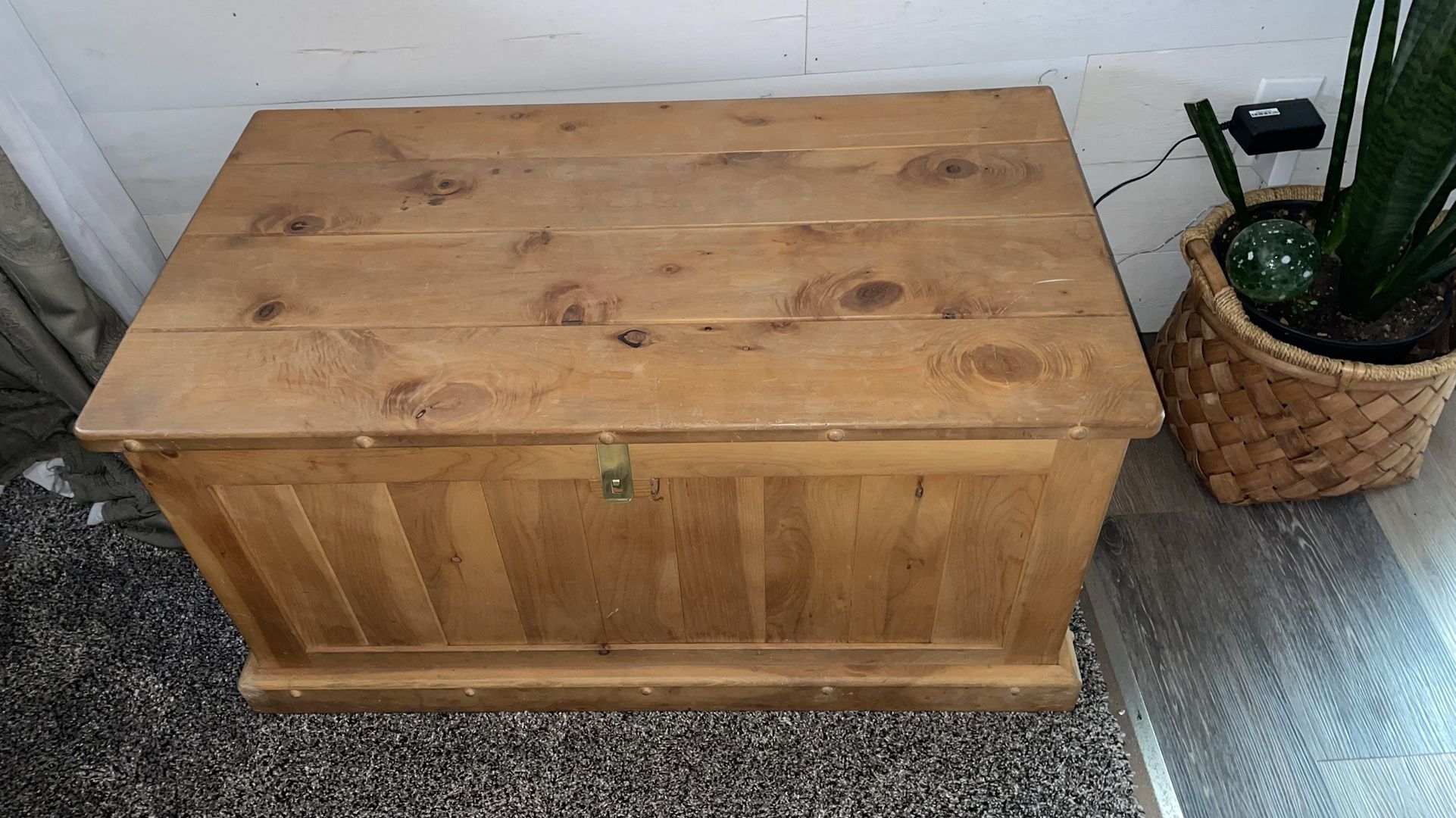 Wood Chest With Tray