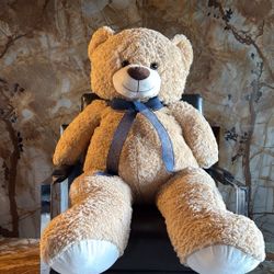 NEW Giant Teddy Bear- Boy Or Girl
