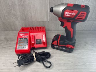 Milwaukee 2656-20 M18 18V Lithium-ion Cordless 1/4" Hex Impact Driver Kit (A1D034323)
