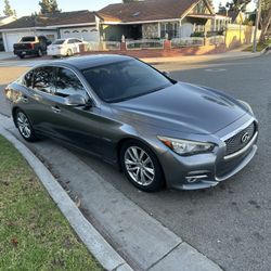 2015 Infiniti Q50