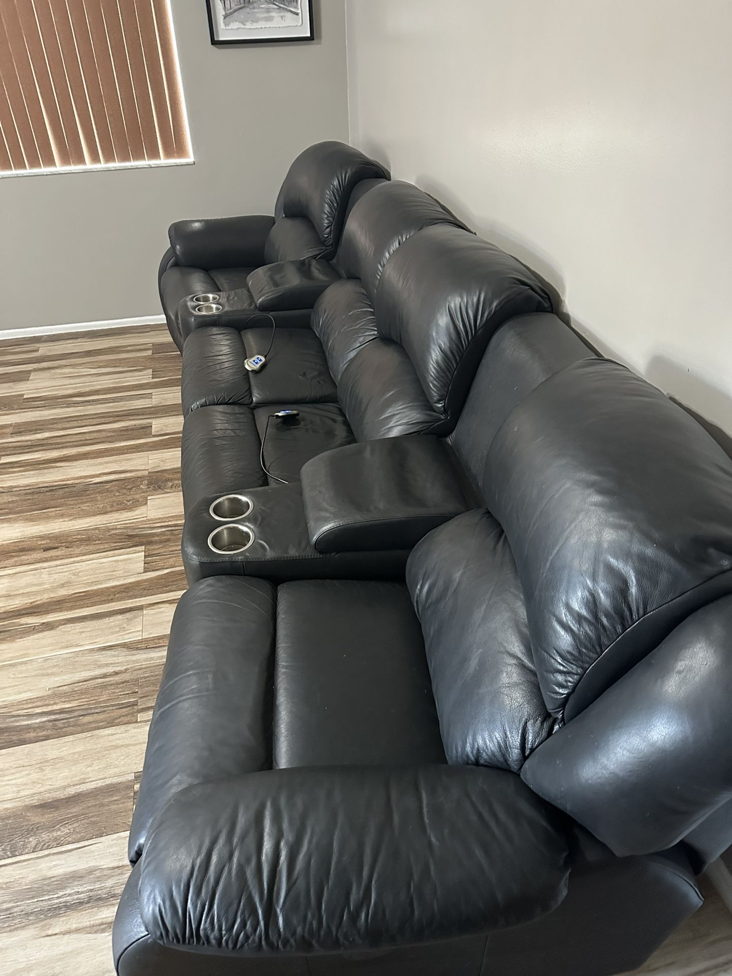 Reclining Theater Leather sofas. 