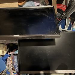 2 Samsung 27” 1440p monitors