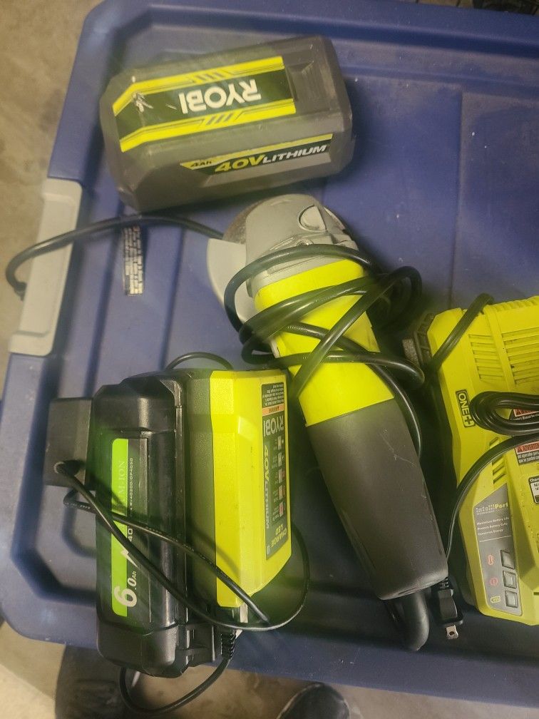 Ryobi Grinder 2 Batteries And 2 Chargers