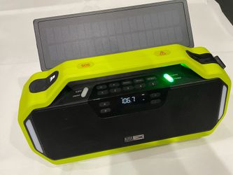 AMAZING Altec Lansing Storm chaser portable speaker