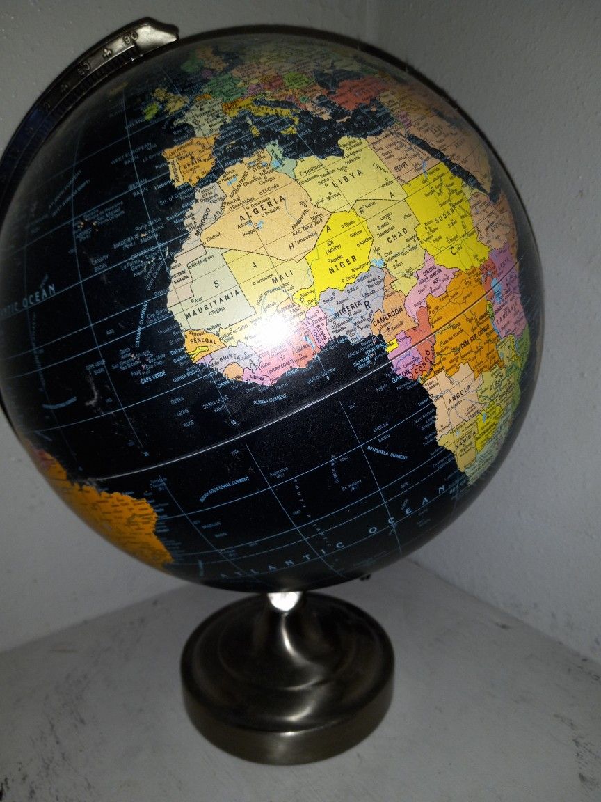 Illuminated 12 in. Desk Globe