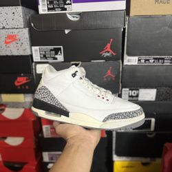 Jordan White Cement Reimagined 3s size 9.5 Close To VNDS 
