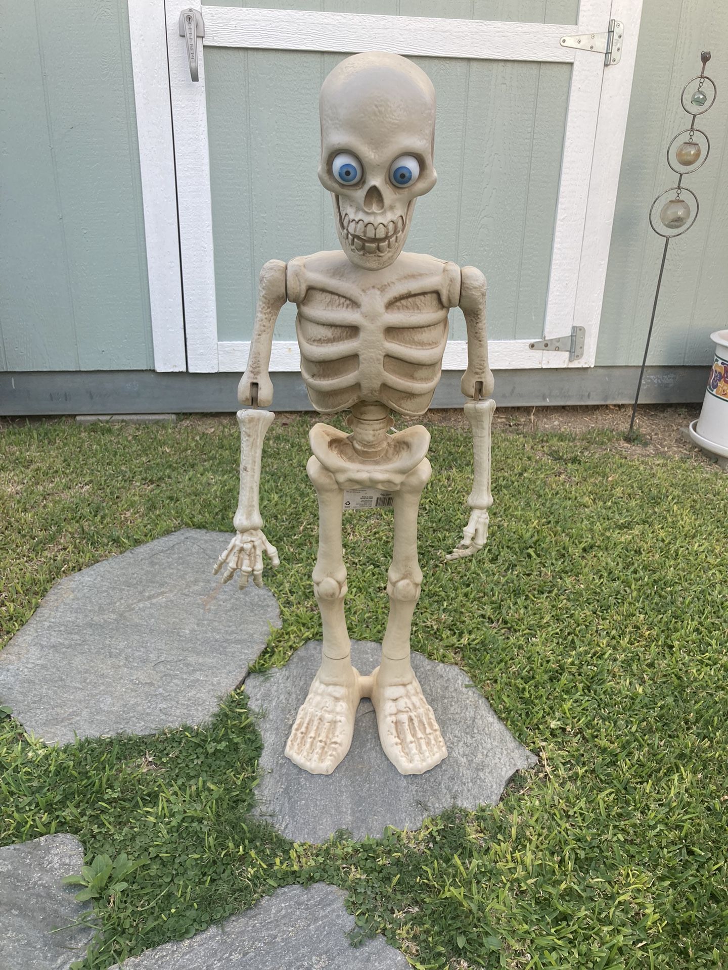 Home Depot Home Accents Holiday 3Ft Halloween Animated Led Dancing Singing Skeleton
