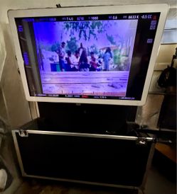 55” Road Case w/ Lift and Touchscreen Monitor