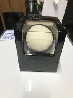 JQUEEN WATCH WINDER  MABACH MOTOR ,wood case