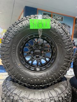WHEEL AND TIRES KMC  17"