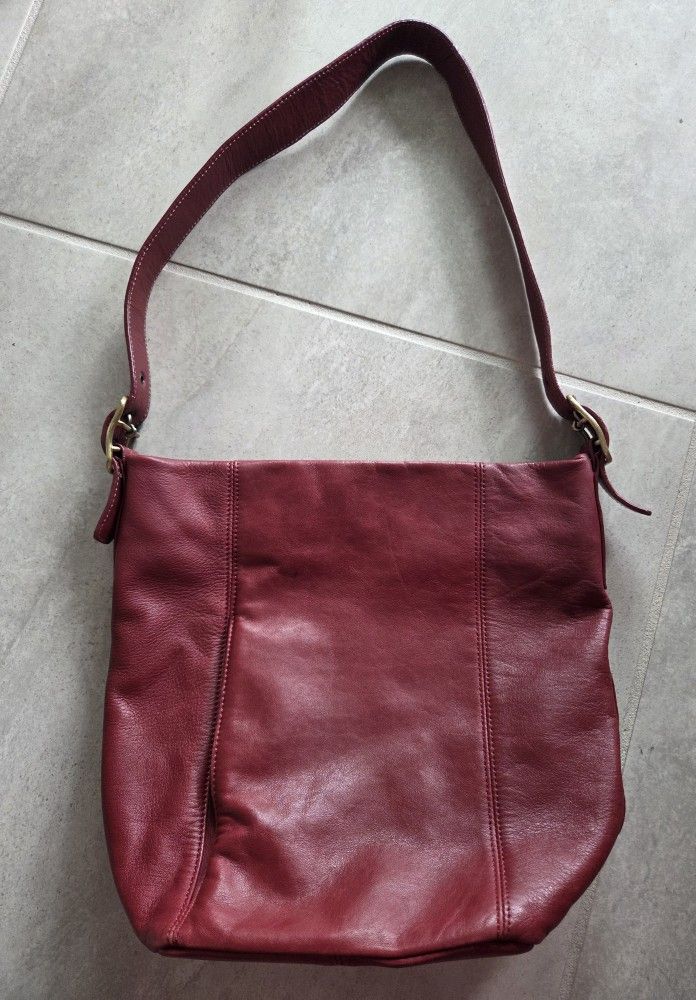 St John's Bay Leather Purse, deep red