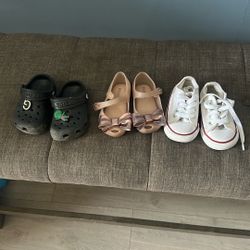 Zapato Minimalista Converse Crocs