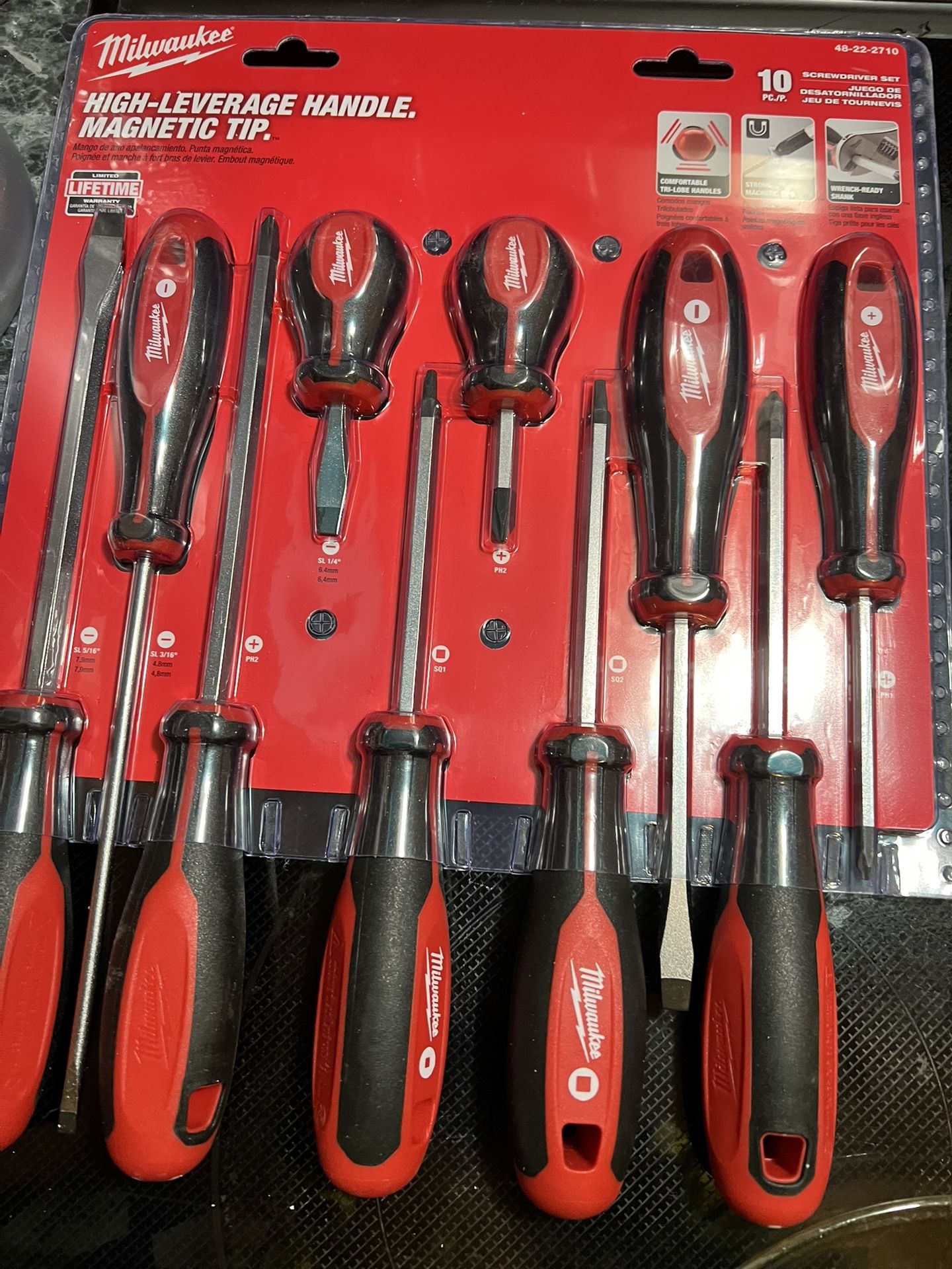 10 Piece Milwaukee Screwdriver Set 