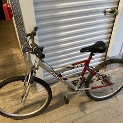 26 Inch Men’s Mountain Bike 