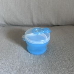Formula Dispenser