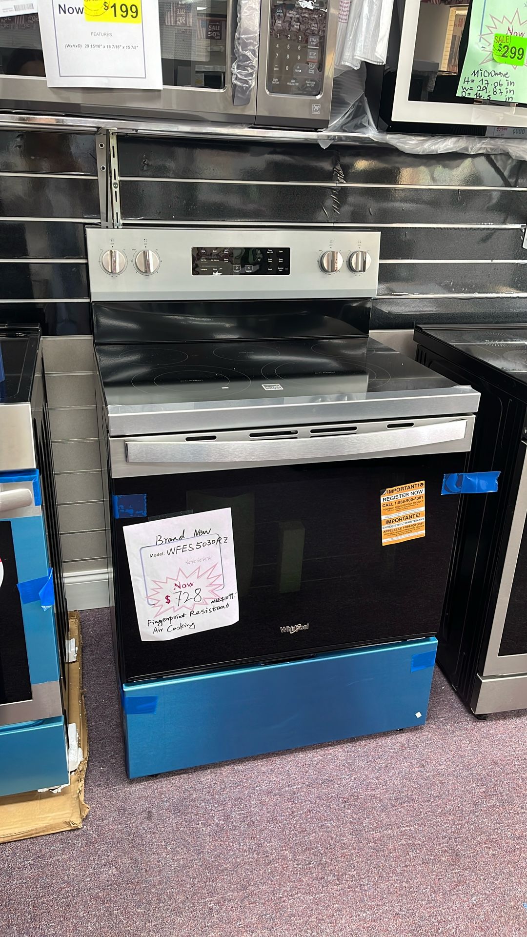 Stove Stainless Steel New With Air Fryer New Open Box