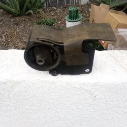 2005 Altima Motor Mount