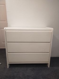 Little folks simmons white dresser