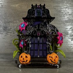 Bath & Body Works Haunted Conservatory Halloween Wallflower Plug In Nightlight