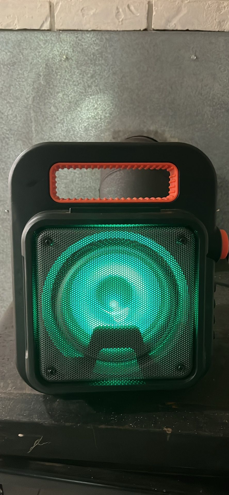 Portable Speaker