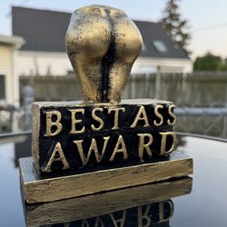 The Greatest Rear End Statue 