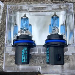 Sylvania zxe Gold Head Lights