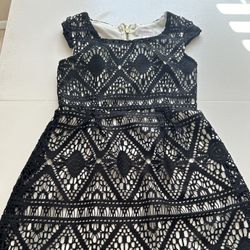 Girls Size 6 Dress 