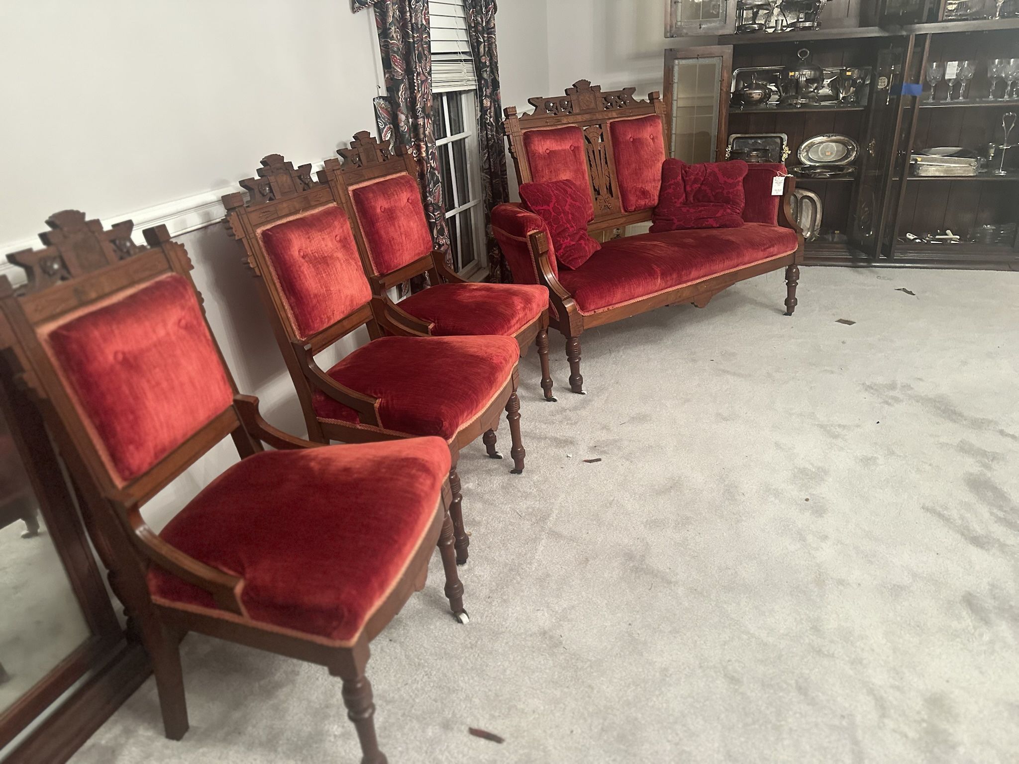 Red Velvet Antique Furniture Set