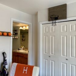 Indoor Wood Basketball Hoop w/ 3 Balls & Holder