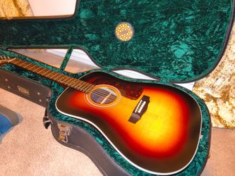 Guild D50 antique burst like new