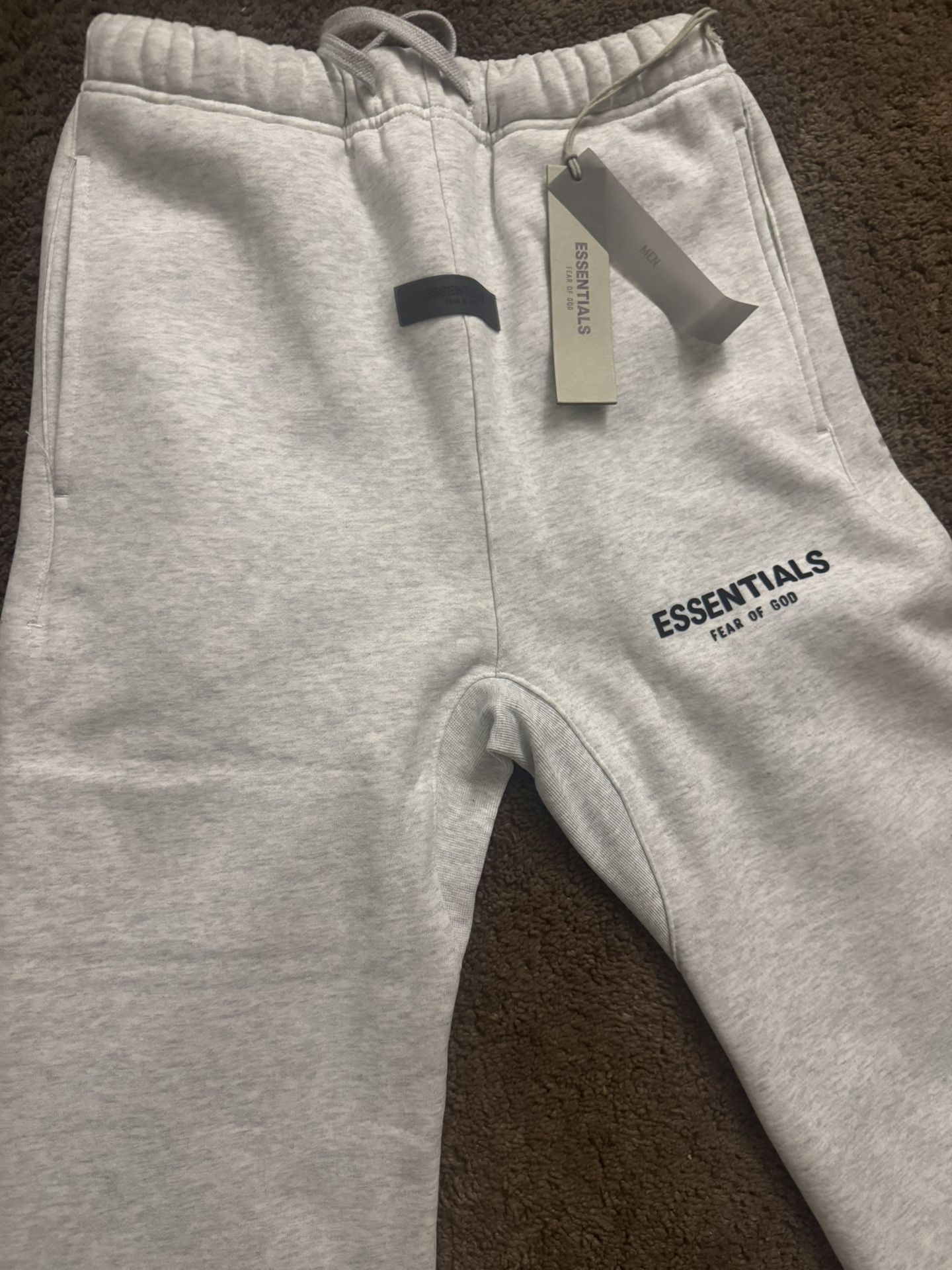 Essential Sweats 80$