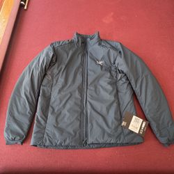 BRAND NEW - Arc’Teryx Atom SV Jacket Women's