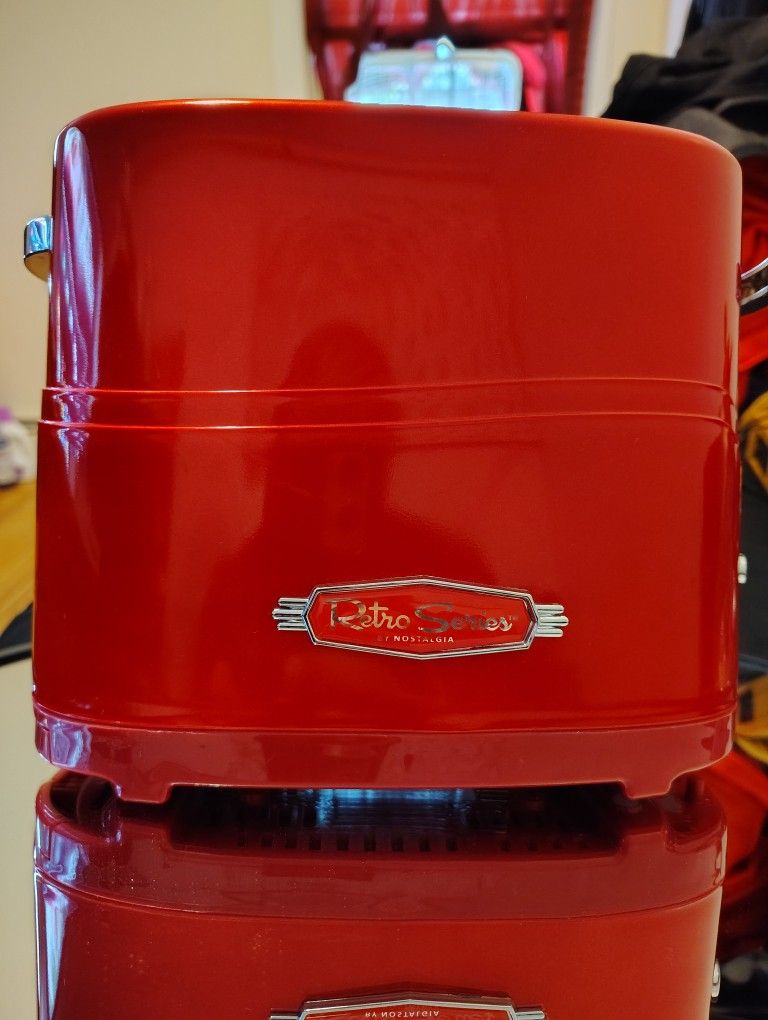 Never used Red Hotdog Grill Hot Dog Toaster Electric Retro Pop Up Nostalgia Cooker Bun