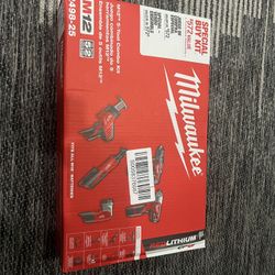 Milwaukee 5 Tool Set 