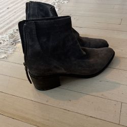Dolce Vita Ankle Boots Gray 7 