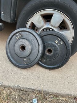Pair of 35s bumper plates $50 for both ring a little loose