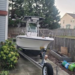 BAYLINER TROPHY CENTER CONSOLE BOAT  7000/OBO